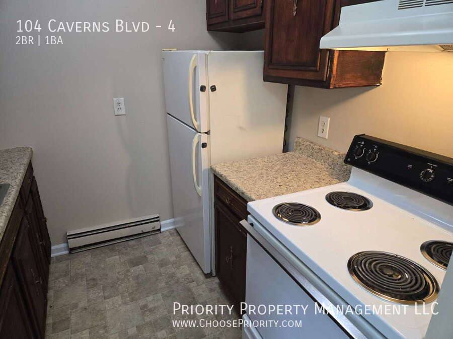 Townhouse for rent at 104 Caverns Blvd #4, Grottoes, VA 24441
