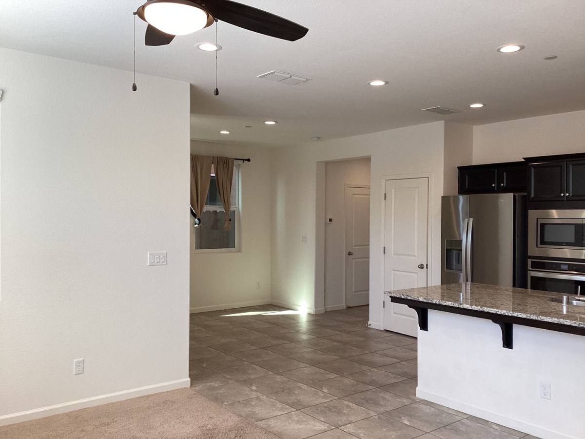 House for rent at 229 Sunset Dr S, Madera, CA 93636