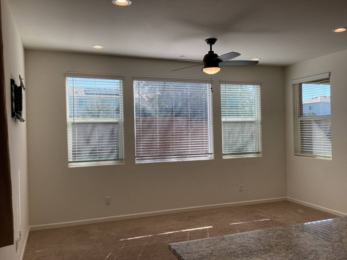 House for rent at 229 Sunset Dr S, Madera, CA 93636