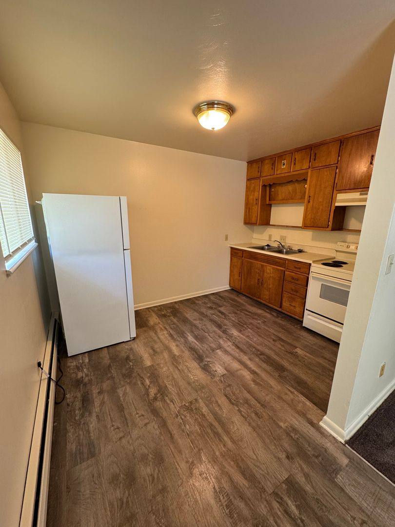 Apartment for rent at 612 Fuller, Bowling Green, OH 43402