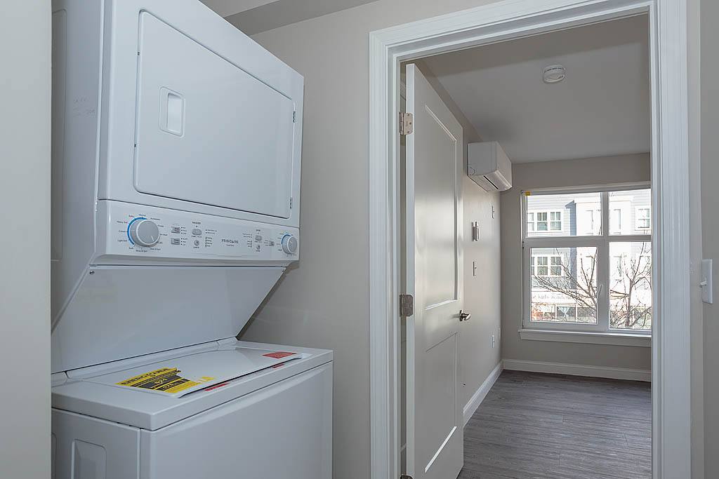 Apartment for rent at 882 Massachusetts Ave #2E, Arlington, MA 02476