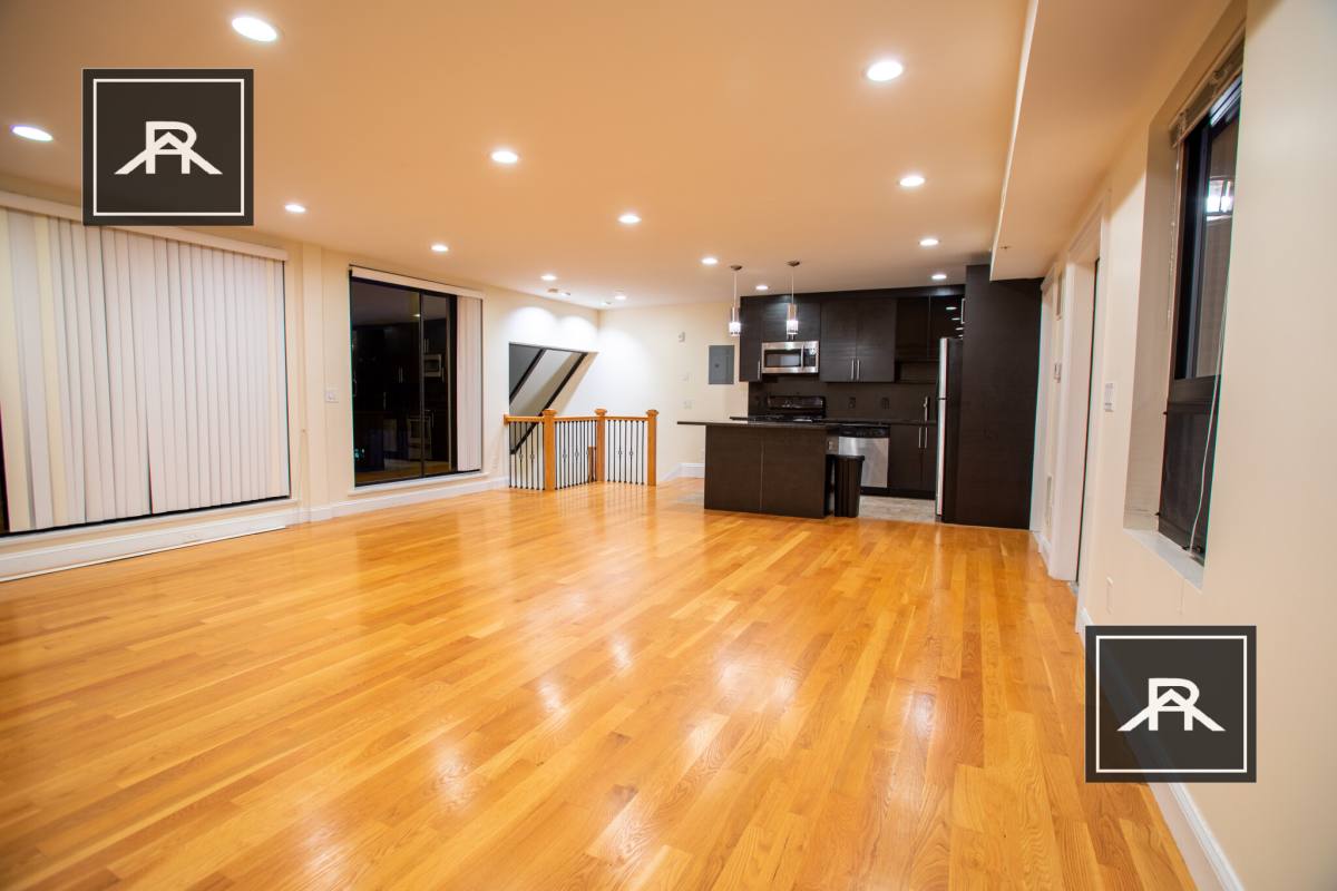 Apartment for rent at 1616 Beacon #3, Brookline, MA 02446