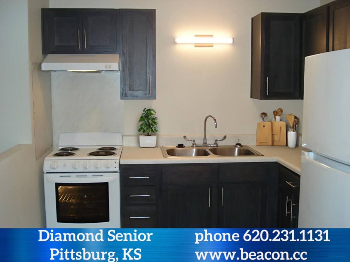 Apartment for rent at 700 N Pine St, Pittsburg, KS 66762
