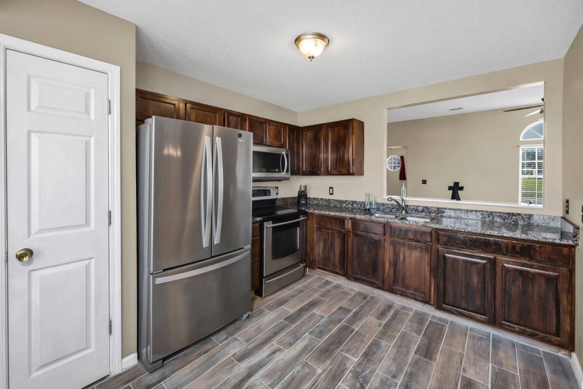 House for rent at 331 Woodcote Dr, Gaston, SC 29053
