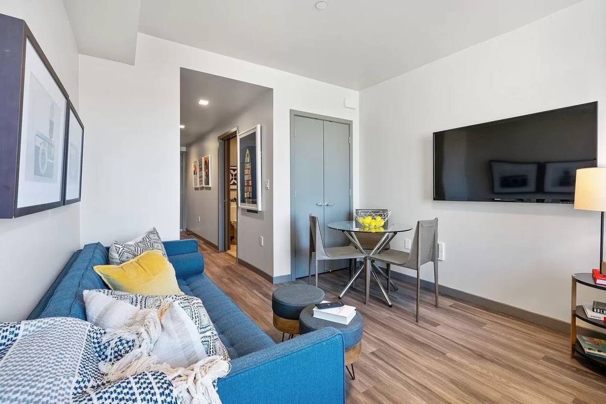 Apartment for rent at 235 Valencia St #309, San Francisco, CA 94103