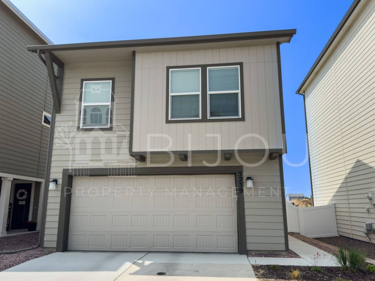 House for rent at 5239 Aeroglide Loop, Colorado Springs, CO 80916