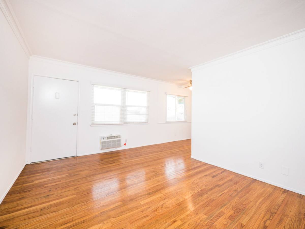 Apartment for rent at 6416 Fountain Ave, Los Angeles, CA 90028