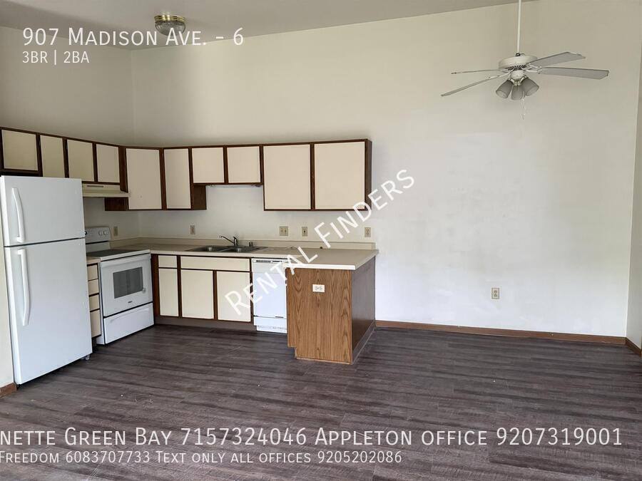 Apartment for rent at 907 Madison Ave #6, Marinette, WI 54143