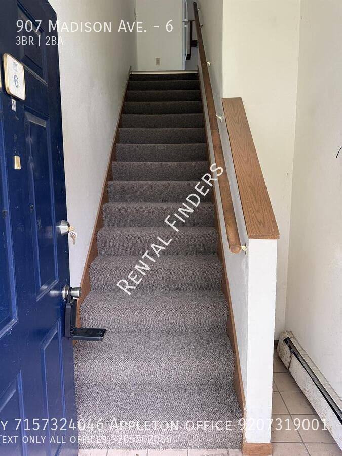 Apartment for rent at 907 Madison Ave #6, Marinette, WI 54143