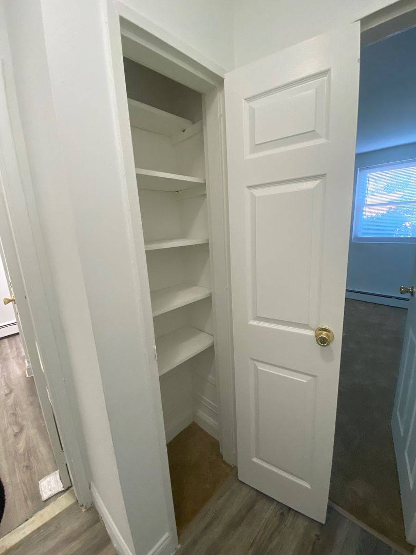 Apartment for rent at 1000 W Atlantic Ave, Clementon, NJ 08021