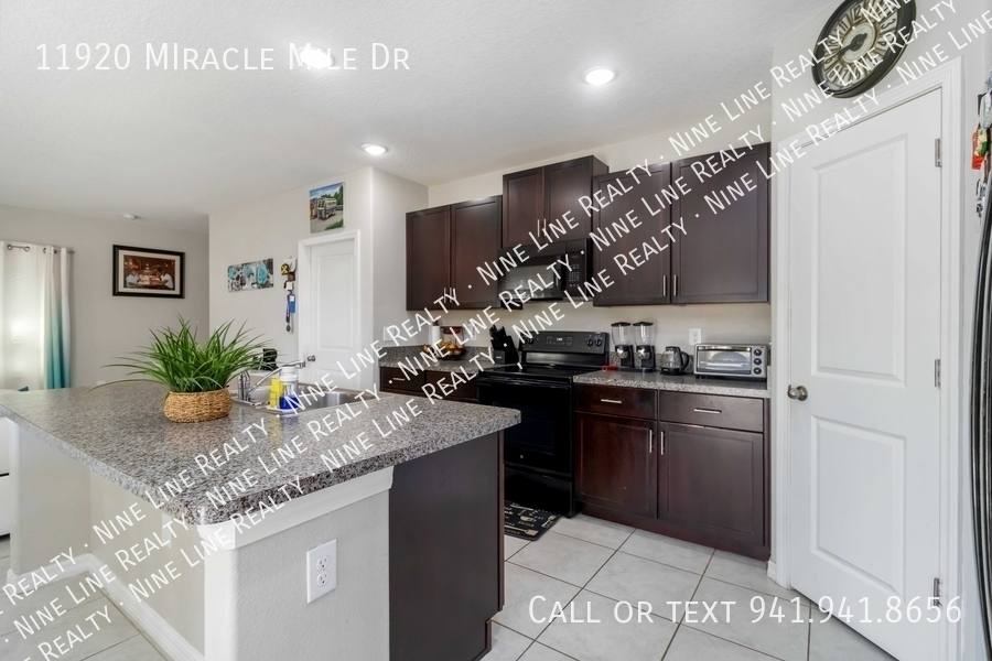 House for rent at 11920 Miracle Mile Dr, Riverview, FL 33578