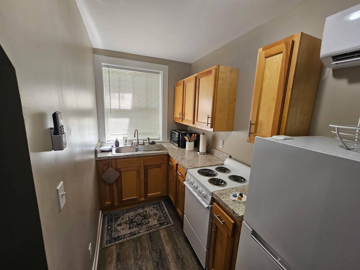 Apartment for rent at 525 E Manning St #1, Chattanooga, TN 37405