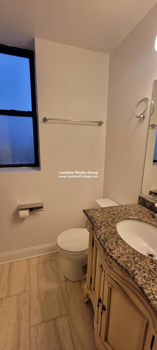 Apartment for rent at 902 Reba #2, Evanston, IL 60202
