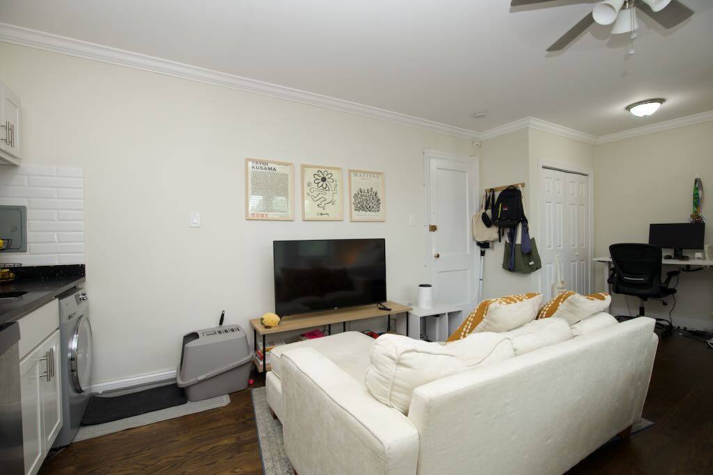 Apartment for rent at 3343 Marshfield #G1003, Chicago, IL 60657