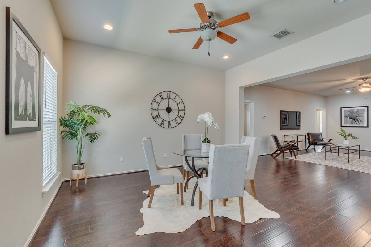 Apartment for rent at 2709 McCart Ave, Fort Worth, TX 76110