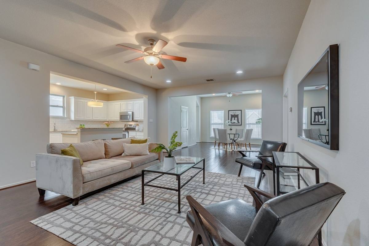 Apartment for rent at 2709 McCart Ave, Fort Worth, TX 76110