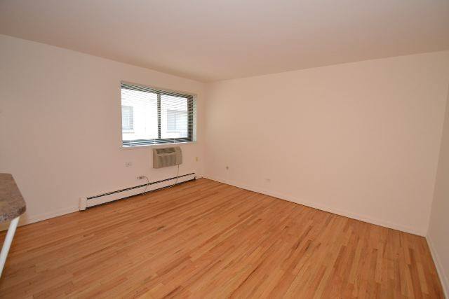 Apartment for rent at 538 Roscoe #P783, Chicago, IL 60657