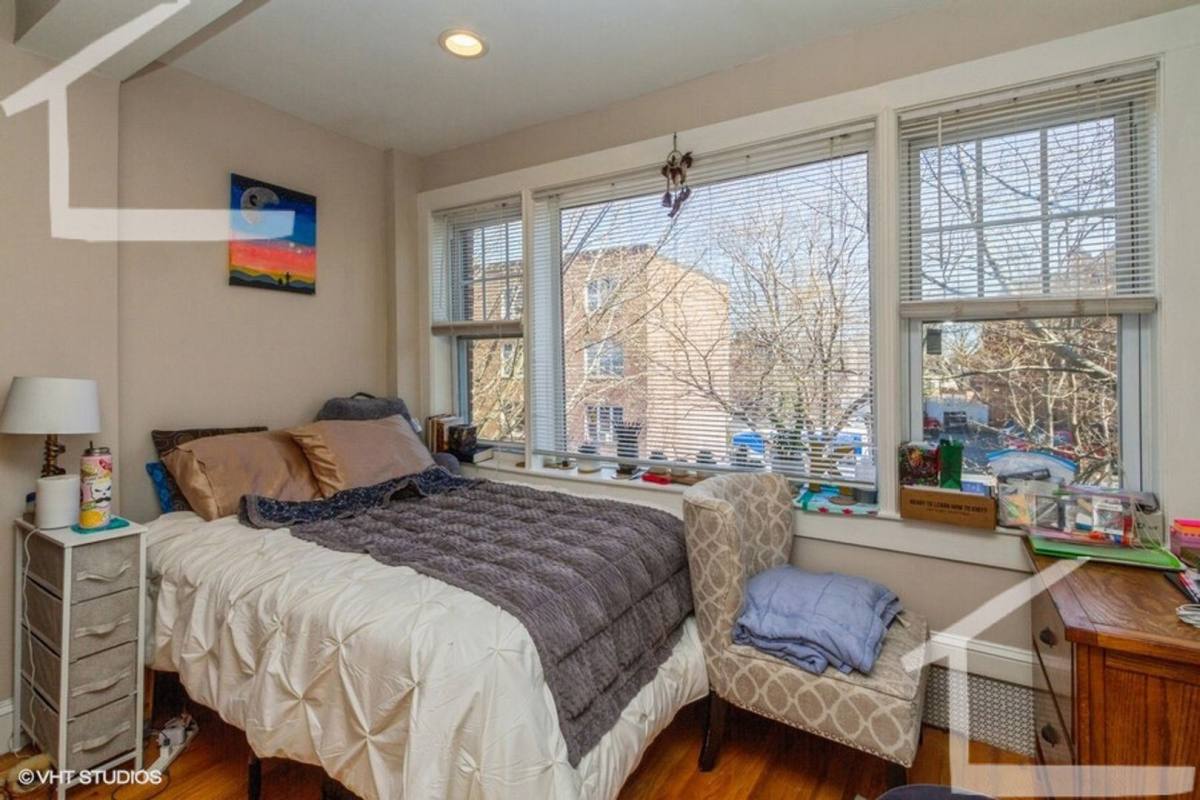 Apartment for rent at 27 Chiswick Rd #8H, Brighton, MA 02135