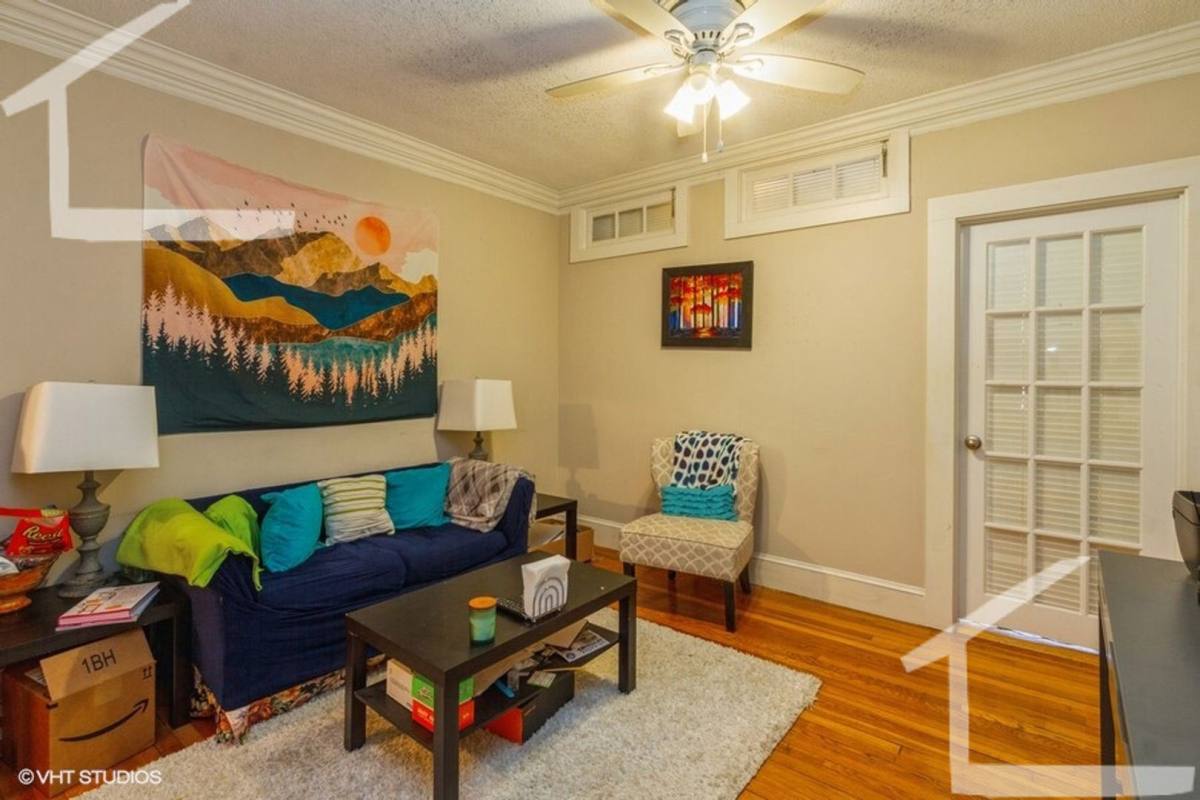 Apartment for rent at 27 Chiswick Rd #8H, Brighton, MA 02135
