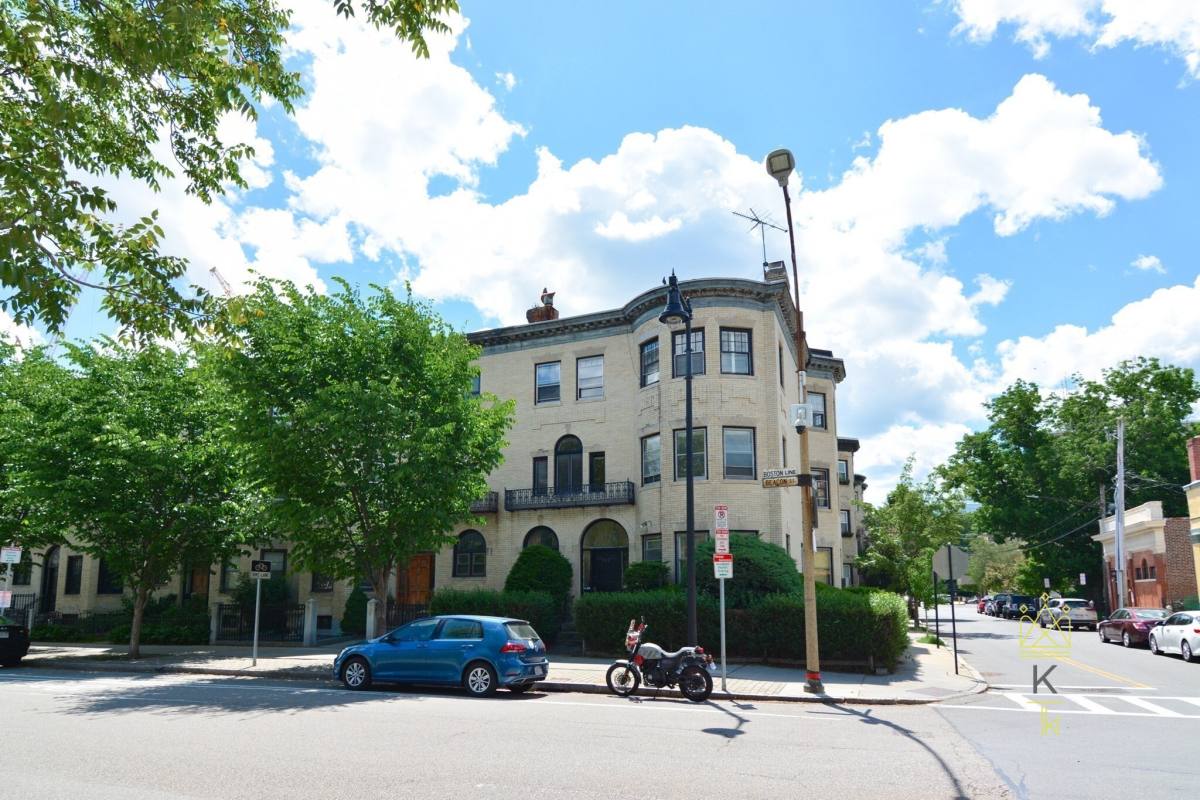 Apartment for rent at 923 Beacon #2, Boston, MA 02215