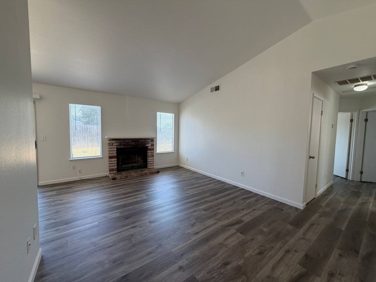 House for rent at 8162 Morgan Hill Way, Sacramento, CA 95828