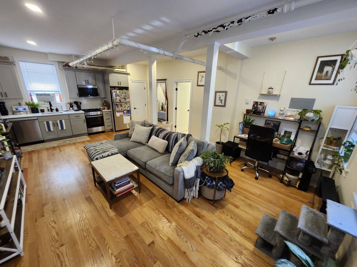 Apartment for rent at 17 Melvin St #1, Brighton, MA 02135