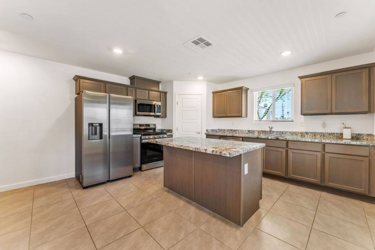 House for rent at 3545 Golden Chariot Ave, Las Vegas, NV 89106