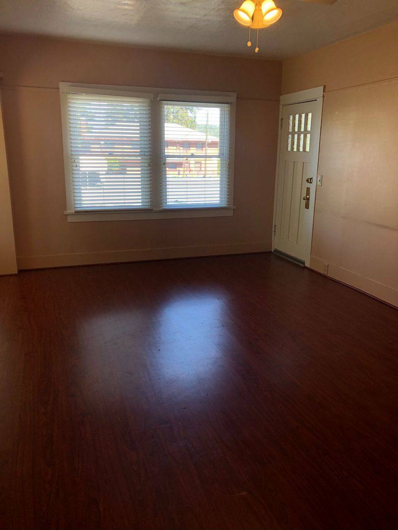 House for rent at 534 Sisemore, Bend, OR 97703