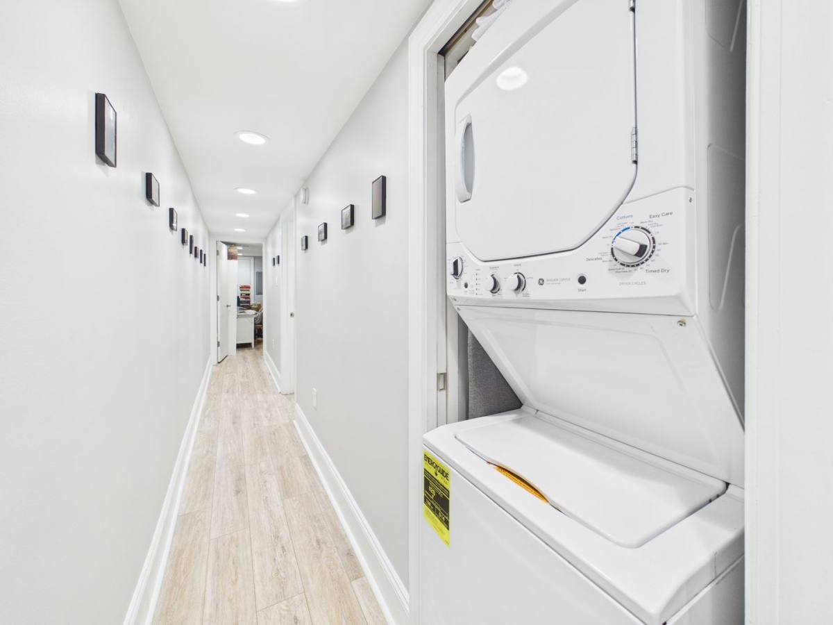 Apartment for rent at 1823 Spruce St, Philadelphia, PA 19103
