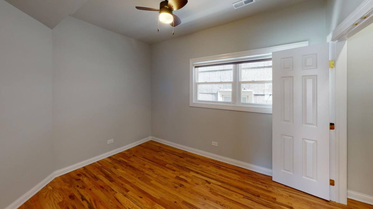 Apartment for rent at 1547 W Augusta, Chicago, IL 60642