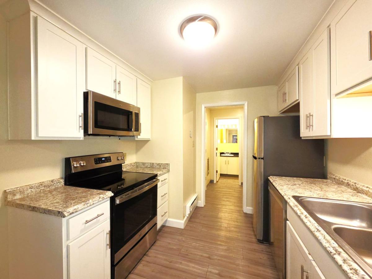 Townhouse for rent at 1747 London Circle, Sparks, NV 89431