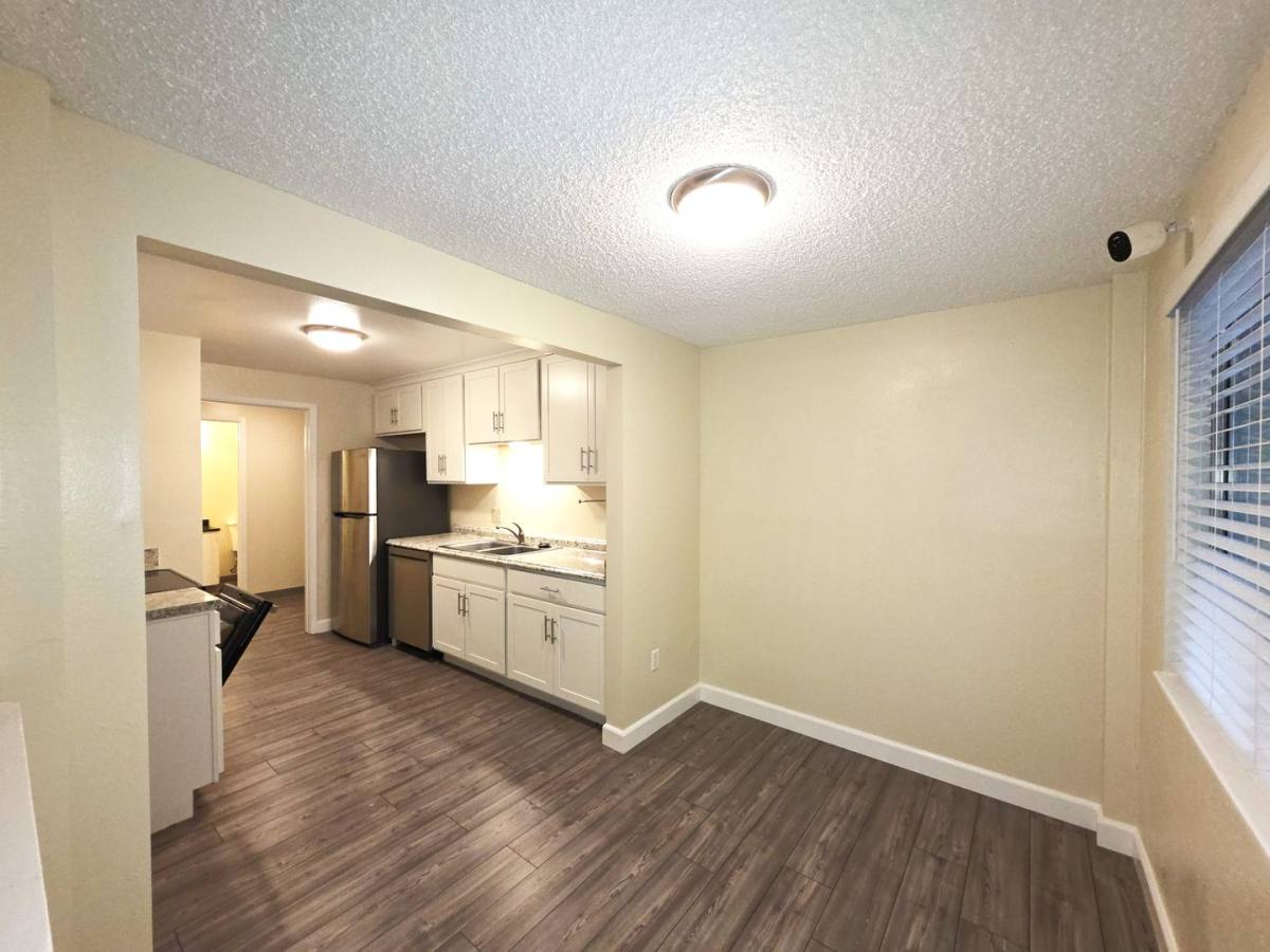 Townhouse for rent at 1747 London Circle, Sparks, NV 89431