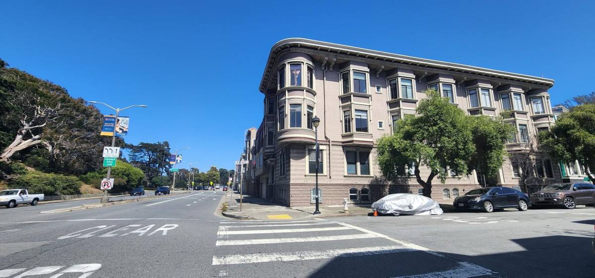 Apartment for rent at 251-255 Lincoln Way 1206-1212 4th Ave, San Francisco, CA 94122