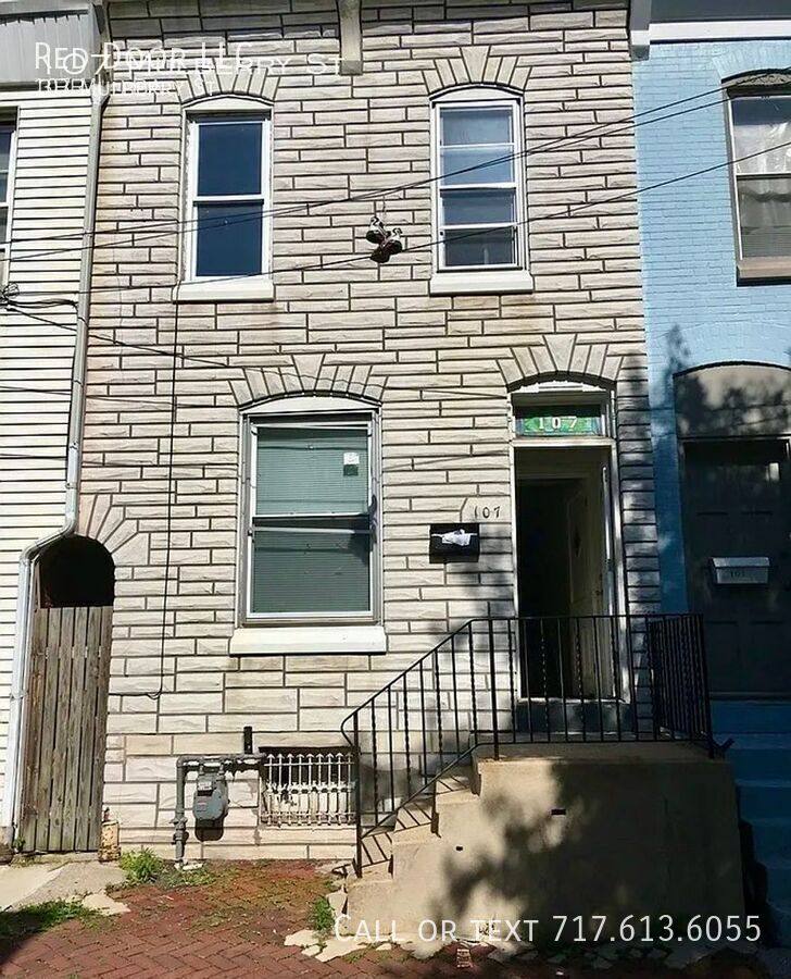 House for rent at 107 Mulberry St, Reading, PA 19601