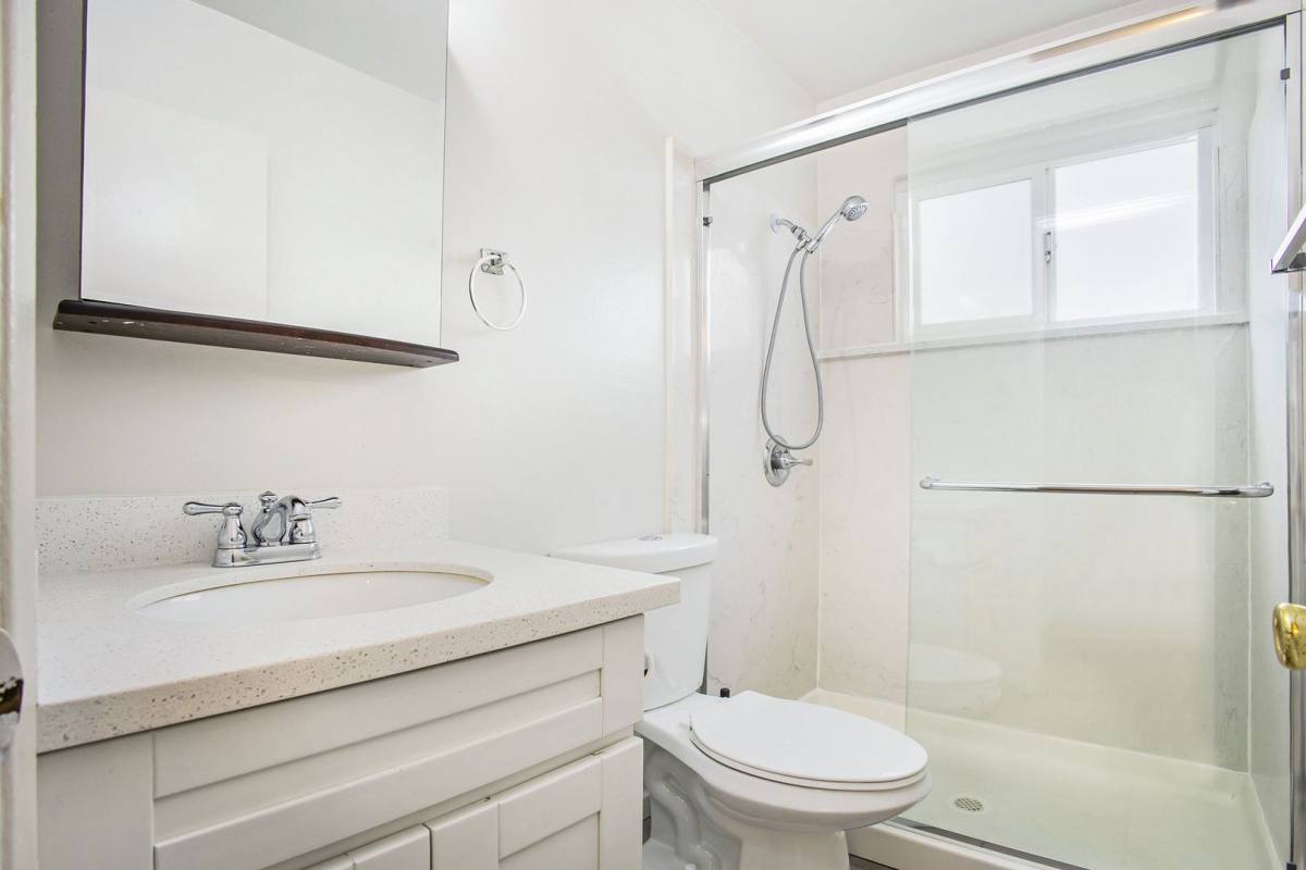 Apartment for rent at 1804 Santa Clara Ave, Alameda, CA 94501