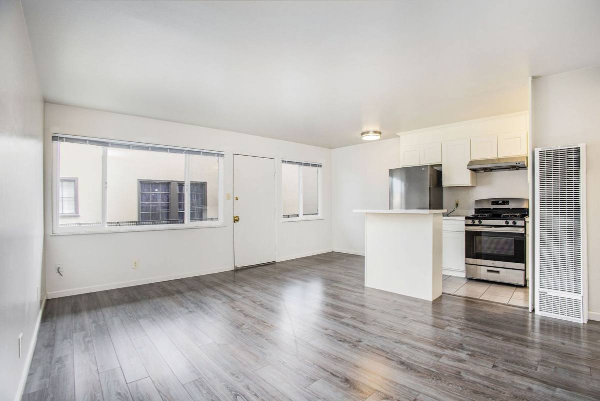 Apartment for rent at 1804 Santa Clara Ave, Alameda, CA 94501