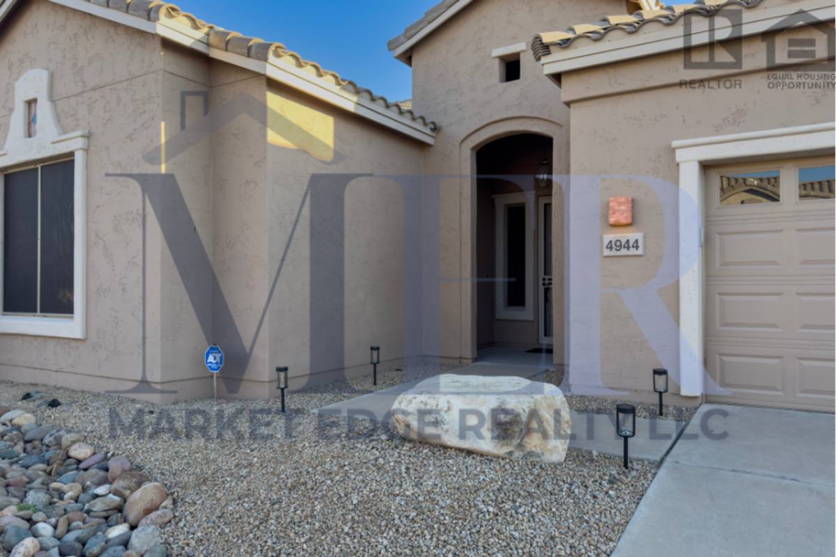 House for rent at 4944 E Villa Theresa Dr, Scottsdale, AZ 85254