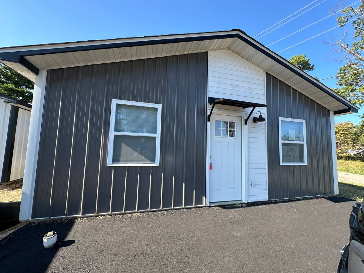 House for rent at 105 Evergreen Place, Poplar Bluff, MO 63901