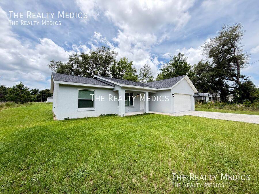 House for rent at 16 Malauka Course, Ocklawaha, FL 32179