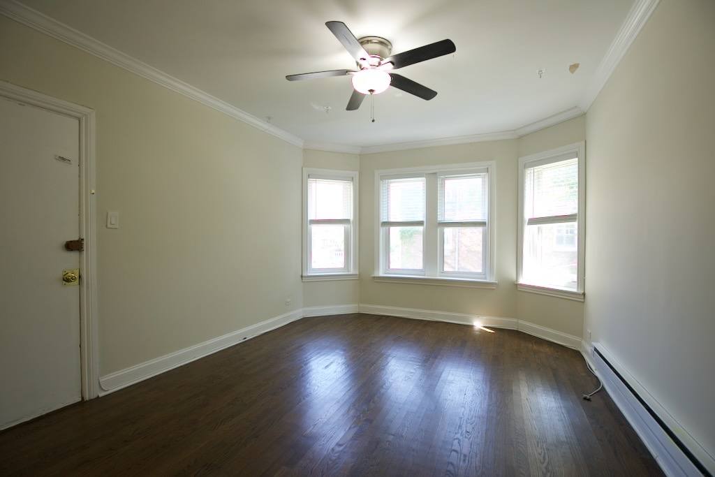 Apartment for rent at 6445 W Roscoe #SA9, Chicago, IL 60657