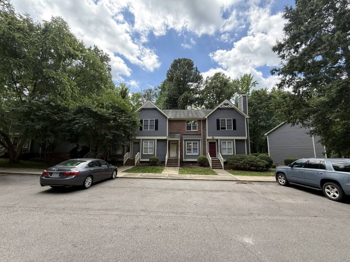 Townhouse for rent at 131 Winners Circle, Cary, NC 27511