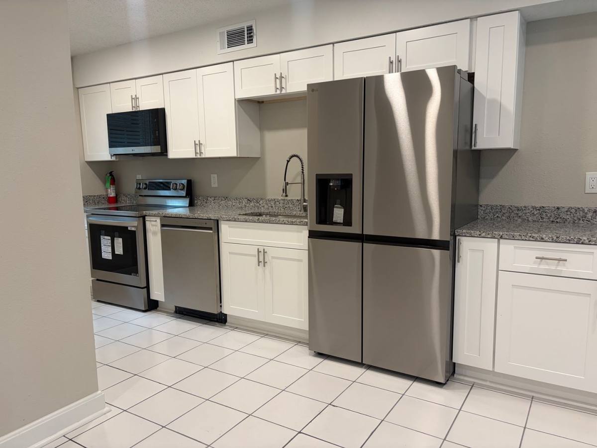Apartment for rent at 4116 Delaware Ave, Kenner, LA 70065