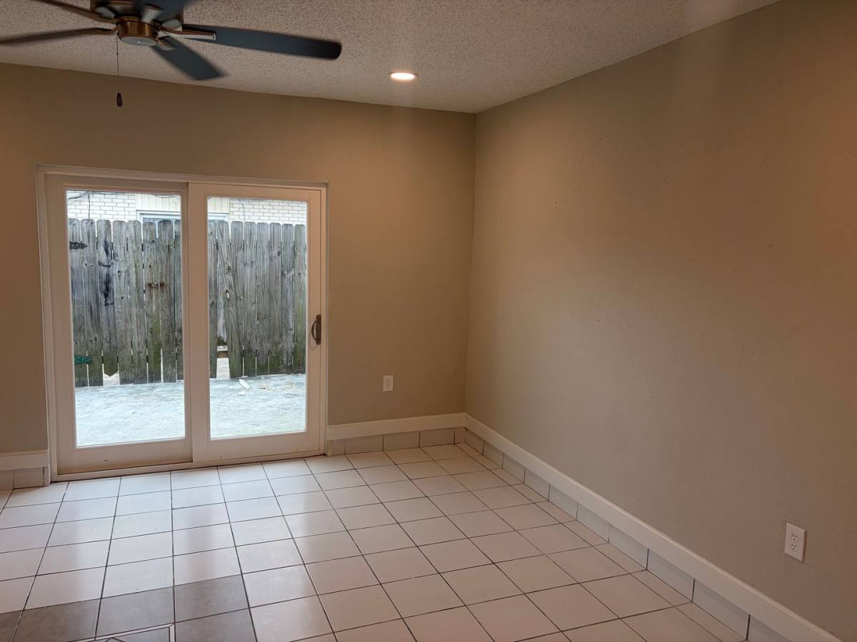 Apartment for rent at 4116 Delaware Ave, Kenner, LA 70065