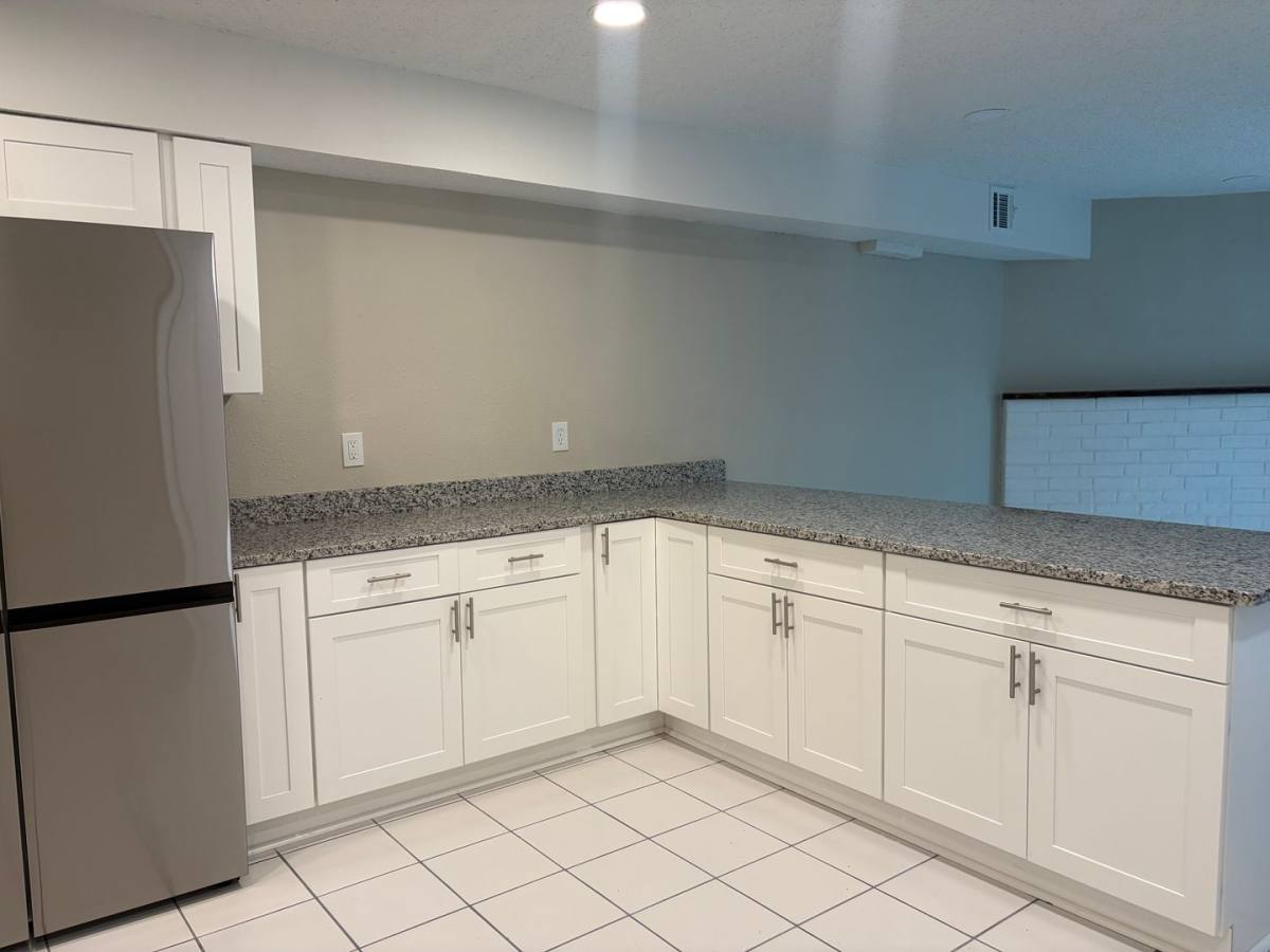 Apartment for rent at 4116 Delaware Ave, Kenner, LA 70065