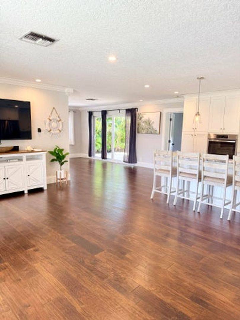 House for rent at 401 SE 3rd Terrace, Deerfield Beach, FL 33441