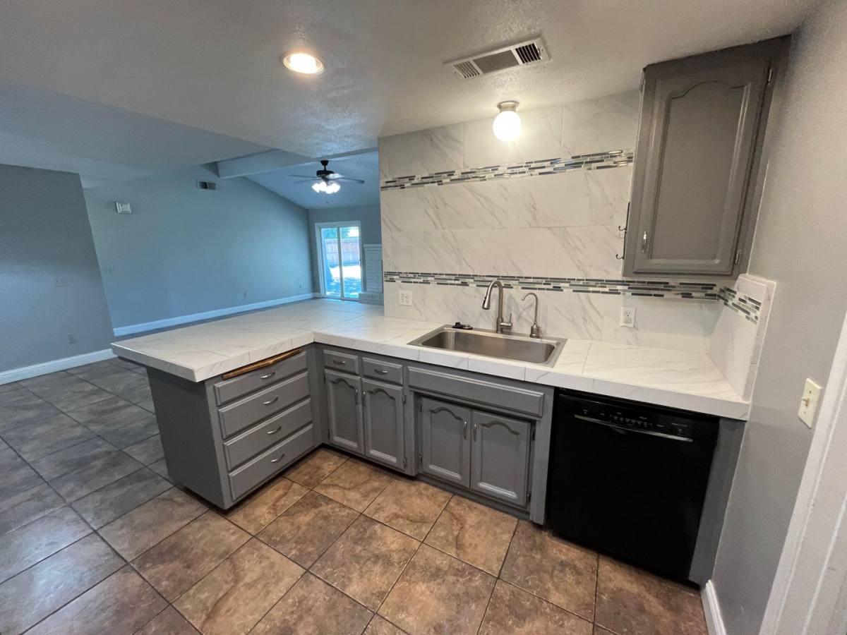 House for rent at 4907 W Howard Ave, Visalia, CA 93277