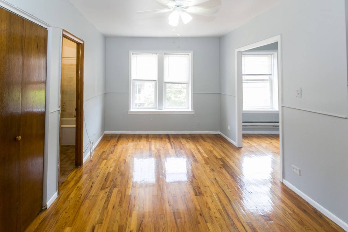 Apartment for rent at 4505 N Malden #2B, Chicago, IL 60640