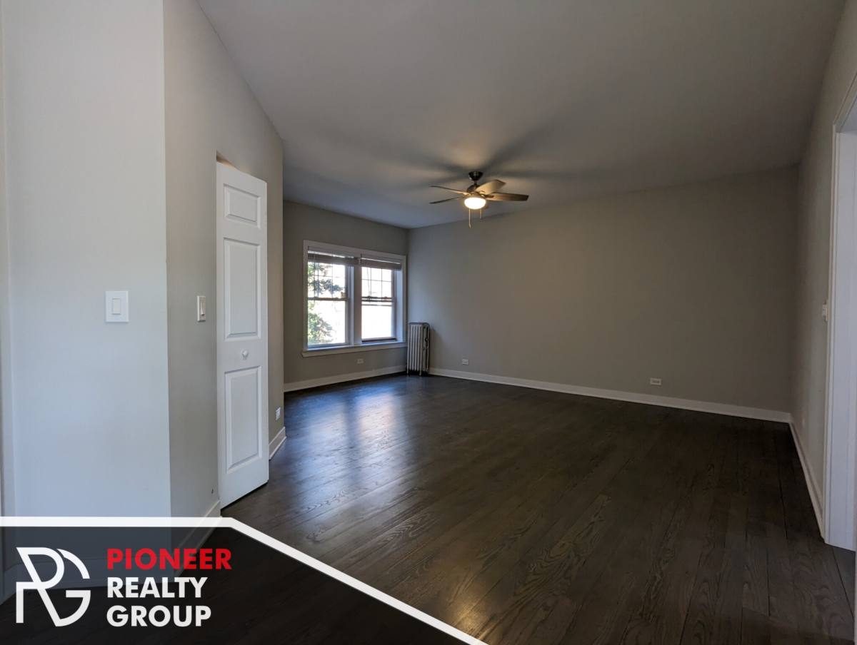 Apartment for rent at 1827 W Winona St #2, Chicago, IL 60640