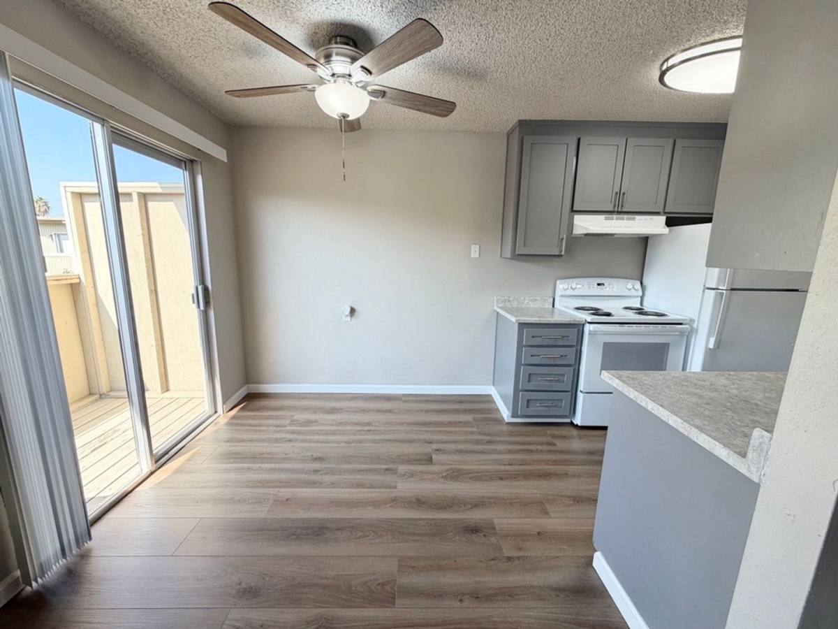 Apartment for rent at 289 W Santa Ana Ave, Clovis, CA 93612