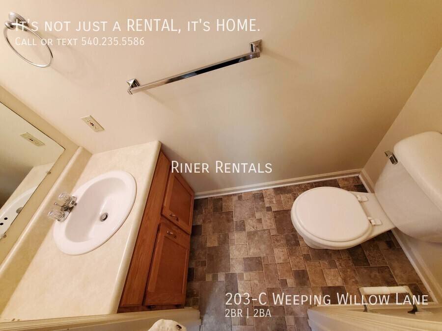 Townhouse for rent at 203-C Weeping Willow Lane, Bridgewater, VA 22812